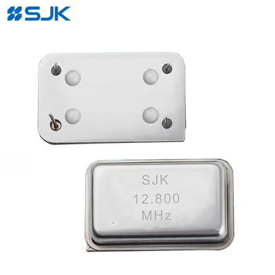 6MF Series Through Hole DIP14 Crystal Oscillator Frekuensi Tinggi Dan Stabilitas Aplikasi Untuk Mesin Dan Peralatan Daya