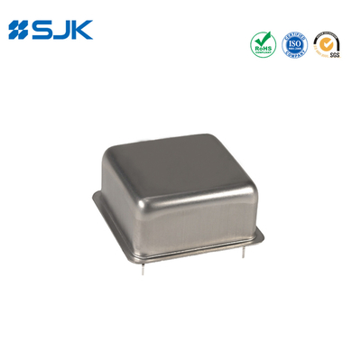 Melalui Lubang 4 Pin 25 * 25mm OCXO Dukungan 10MHz, 100Mz 5 ~ 100MHz 5.0V Atau 12V ± 100ppb Atau ± 20ppb Untuk Telekomunikasi